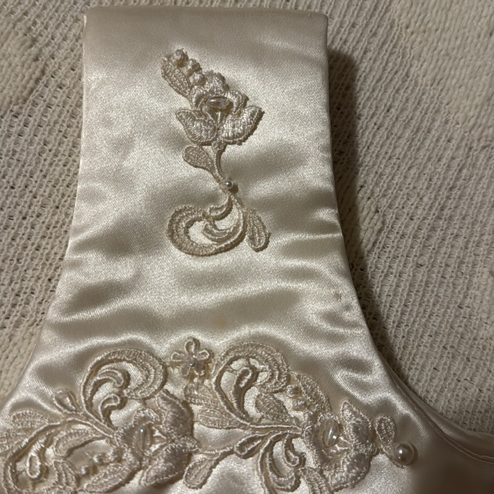 Fashioned by Sophia Bridal silk purse - Picture 5 of 8